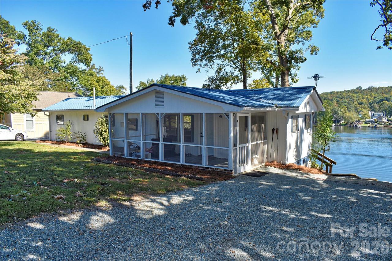 1026 Pinehaven Dr. #167 & 168, Badin Lake, NC 28127