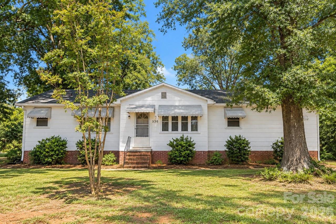 330 Holly Ave., Salisbury, NC 28147