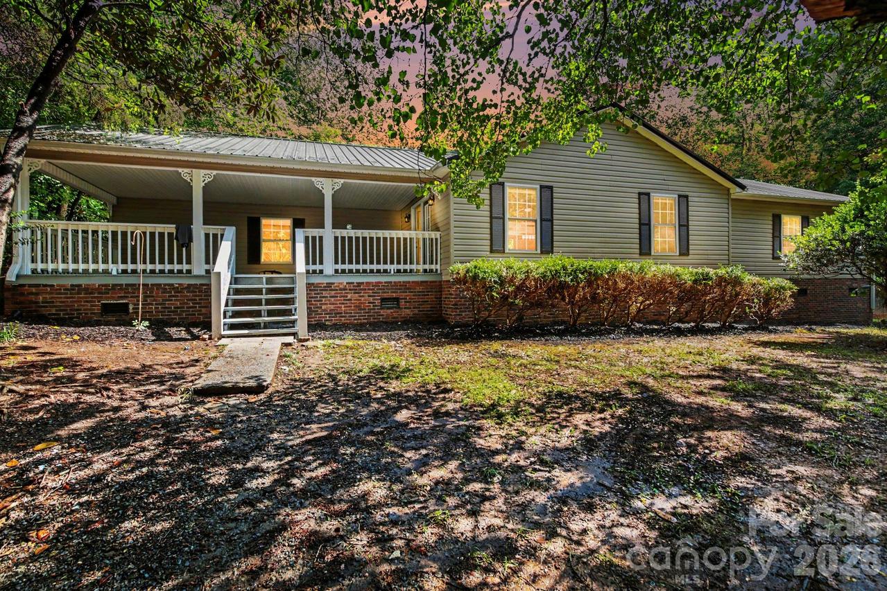 705 Loflin Rd., Denton, NC 27239
