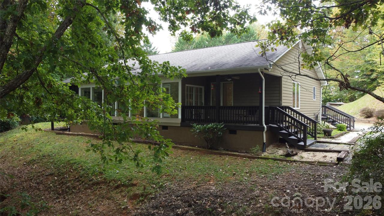 177 Natural Tr., Sylva, NC 28779