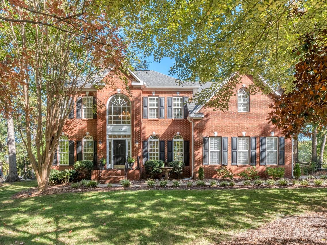 136 Lockerbie Ln., Mooresville, NC 28115