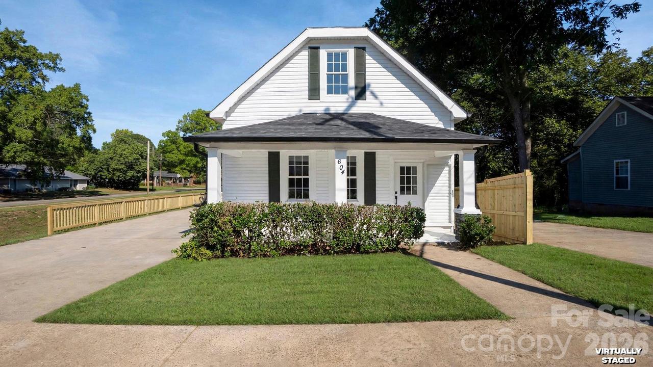 604 Oak St., Mooresville, NC 28115