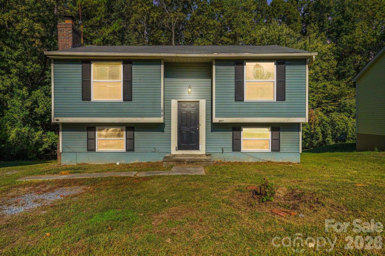 1010 Glenfiddich Dr., Charlotte, NC 28215