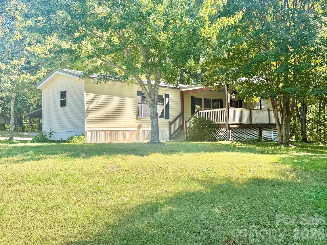 267 Dishmon Family Dr., Statesville, NC 28625