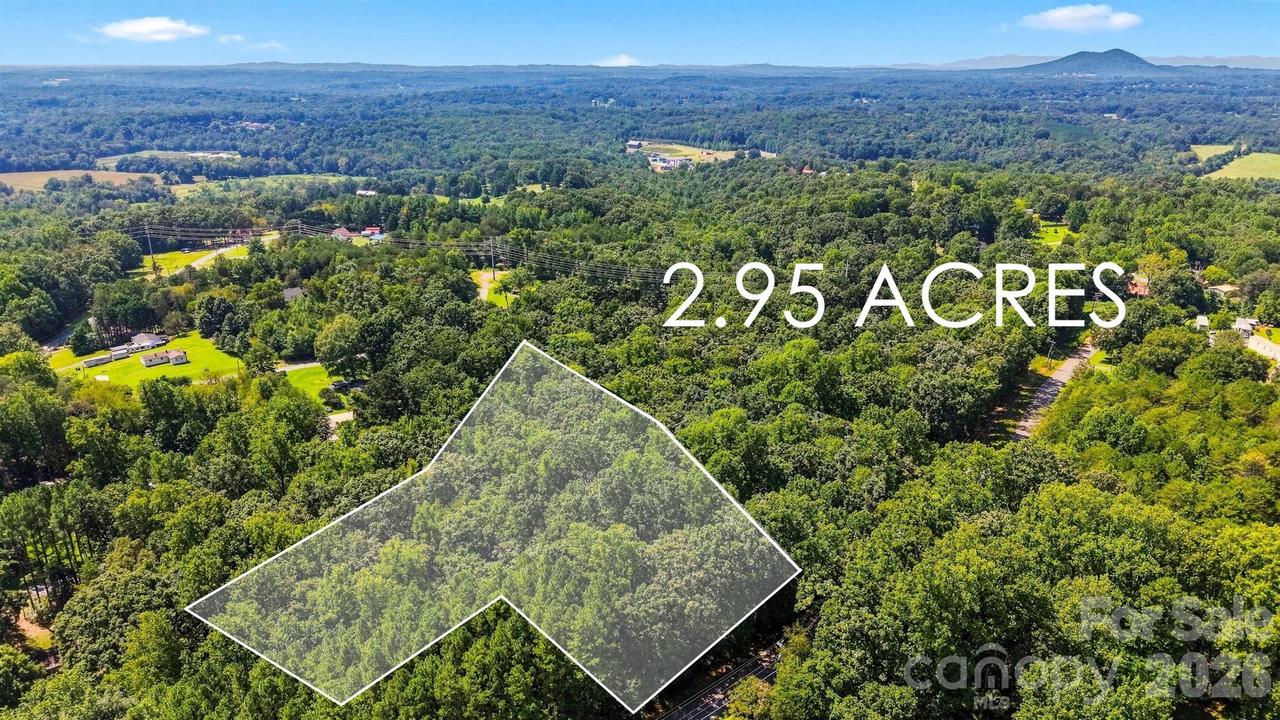 1832 Mccombs St., Newton, NC 28658