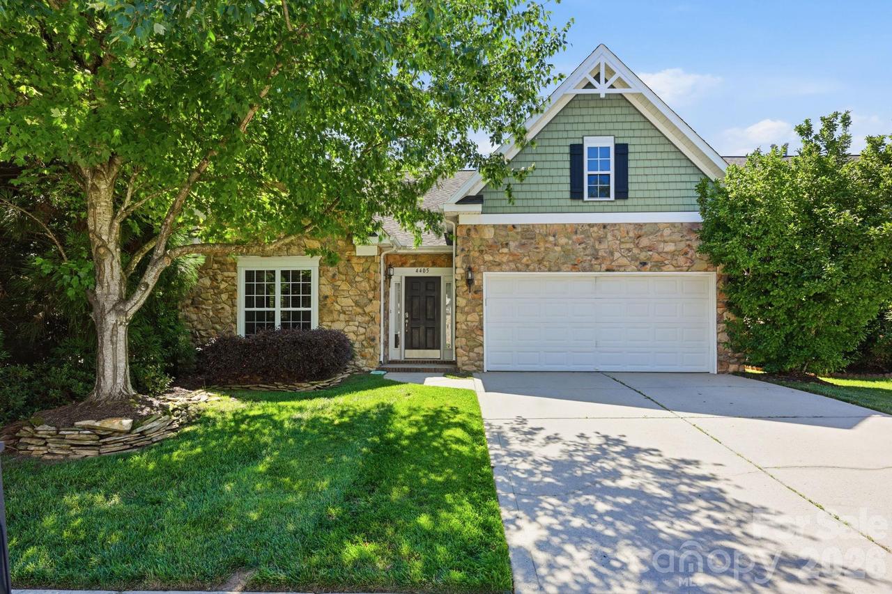 4405 Squirrel Trail Ln. #26, Charlotte, NC 28269