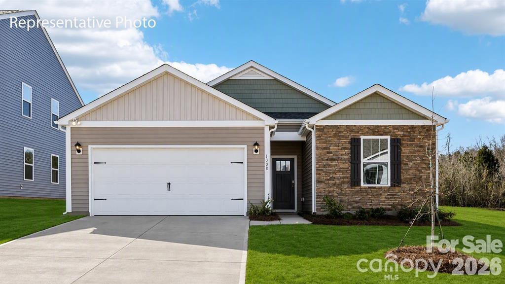 1084 Streamwood Ave., Newton, NC 28658