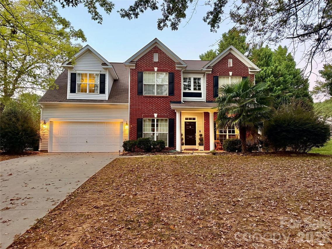 120 Centerpoint Dr., Mooresville, NC 28115