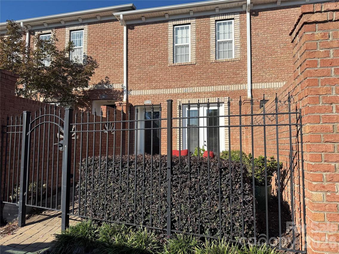 381 Dumbarton St., Concord, NC 28027