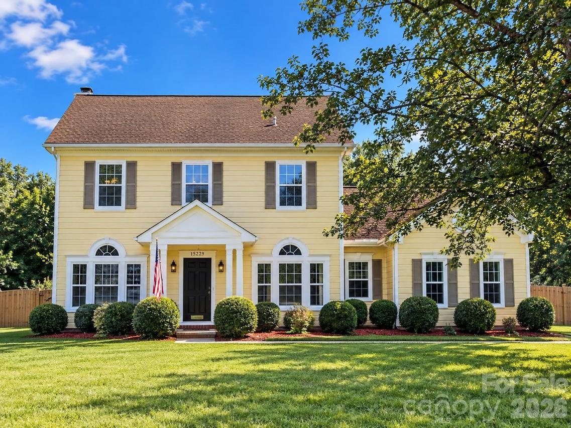 15229 Dartford Ln., Mint Hill, NC 28227