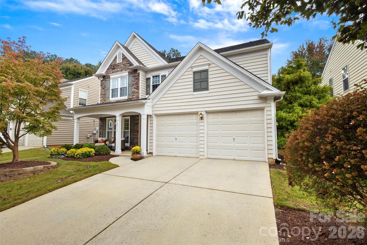 18912 Harbor Cove Dr., Cornelius, NC 28031