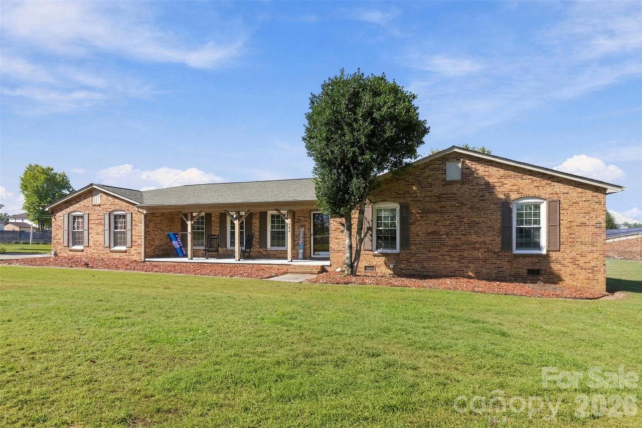 106 White Plains Dr., Kings Mountain, NC 28086