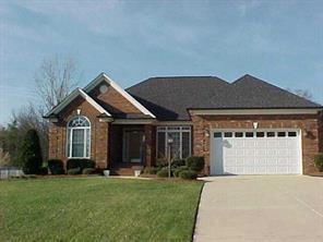 4823 Huddersfield Dr., Harrisburg, NC 28075
