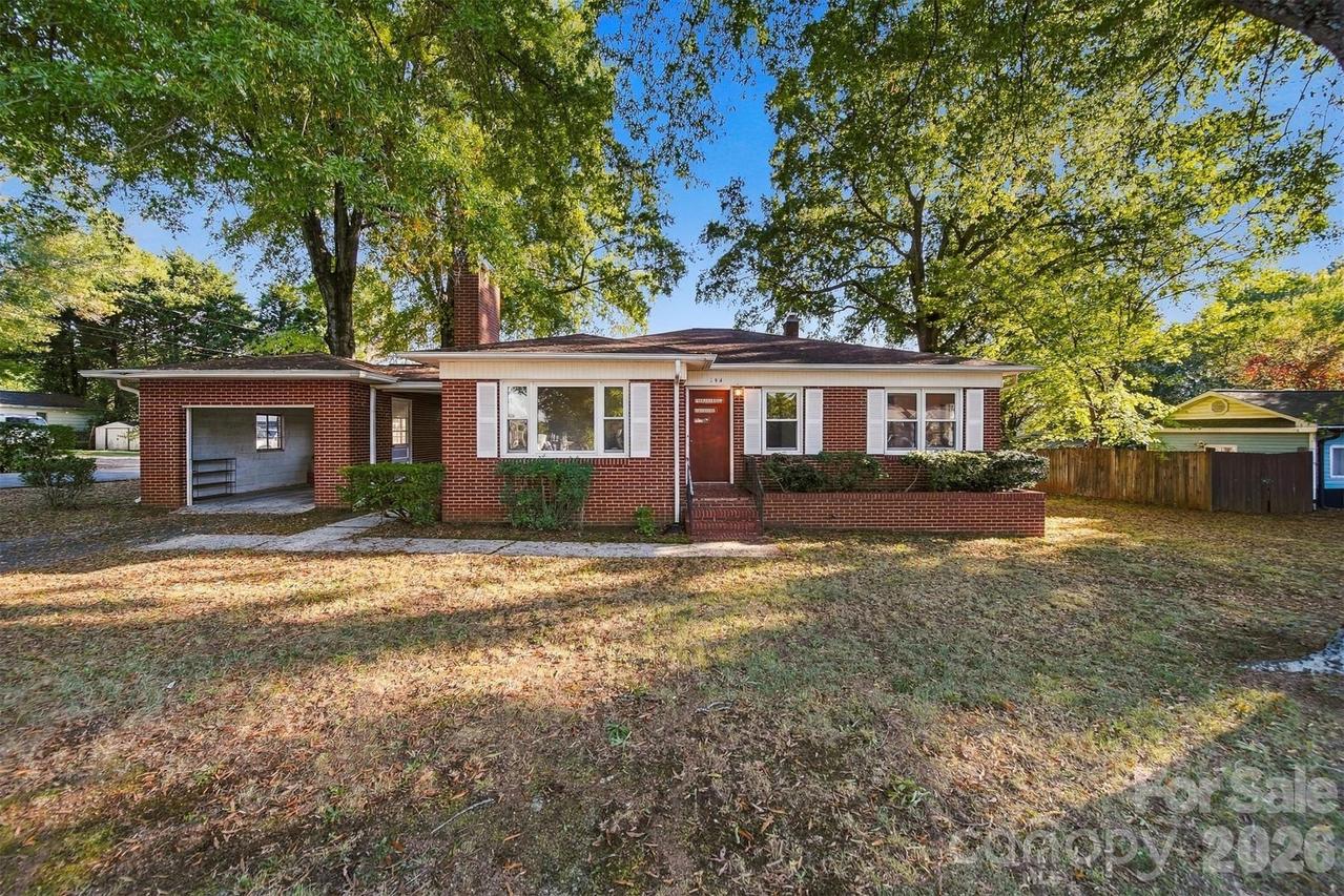 203 W 21st St., Newton, NC 28658