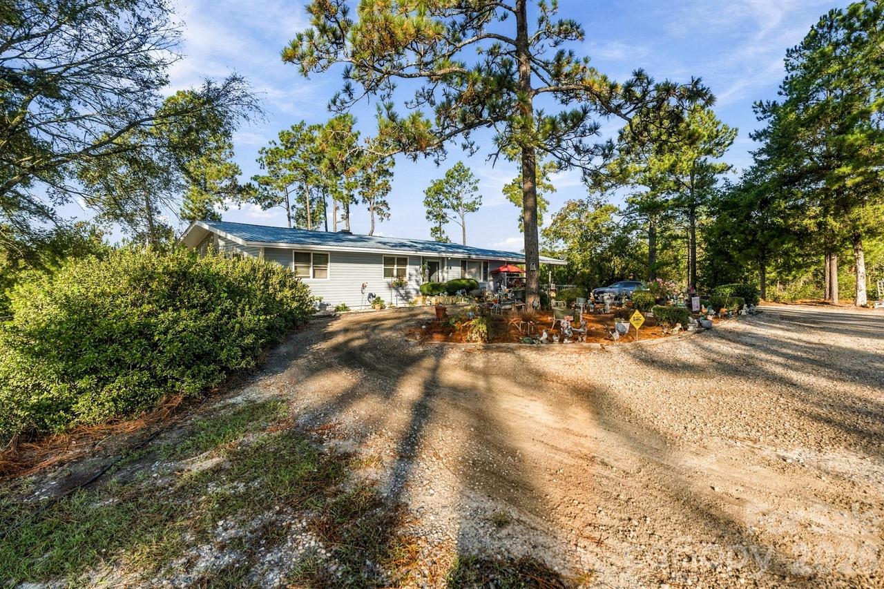 1598 Marks Creek Church Rd., Laurel Hill, NC 28351