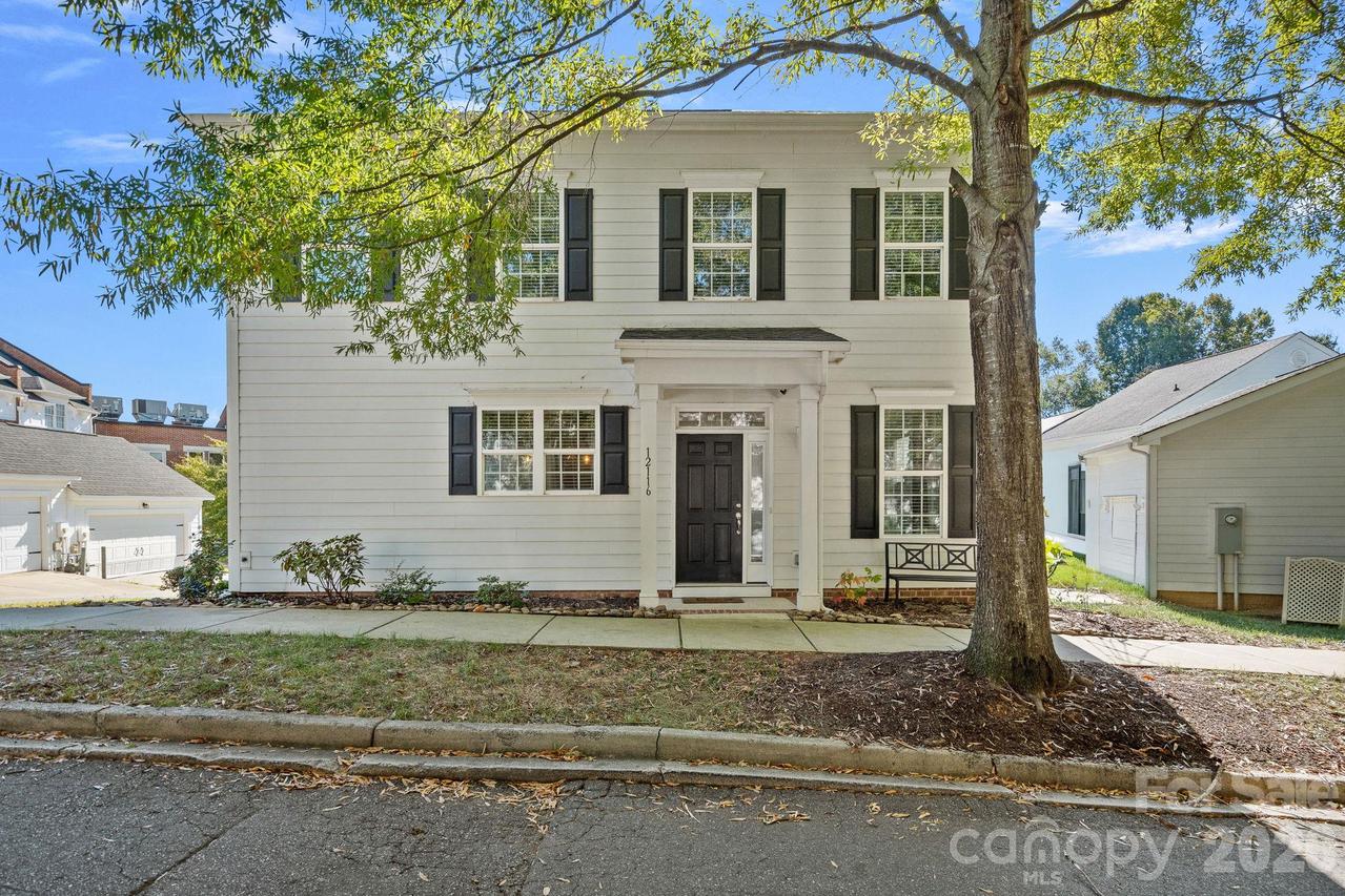 12116 Memory Ln., Huntersville, NC 28078