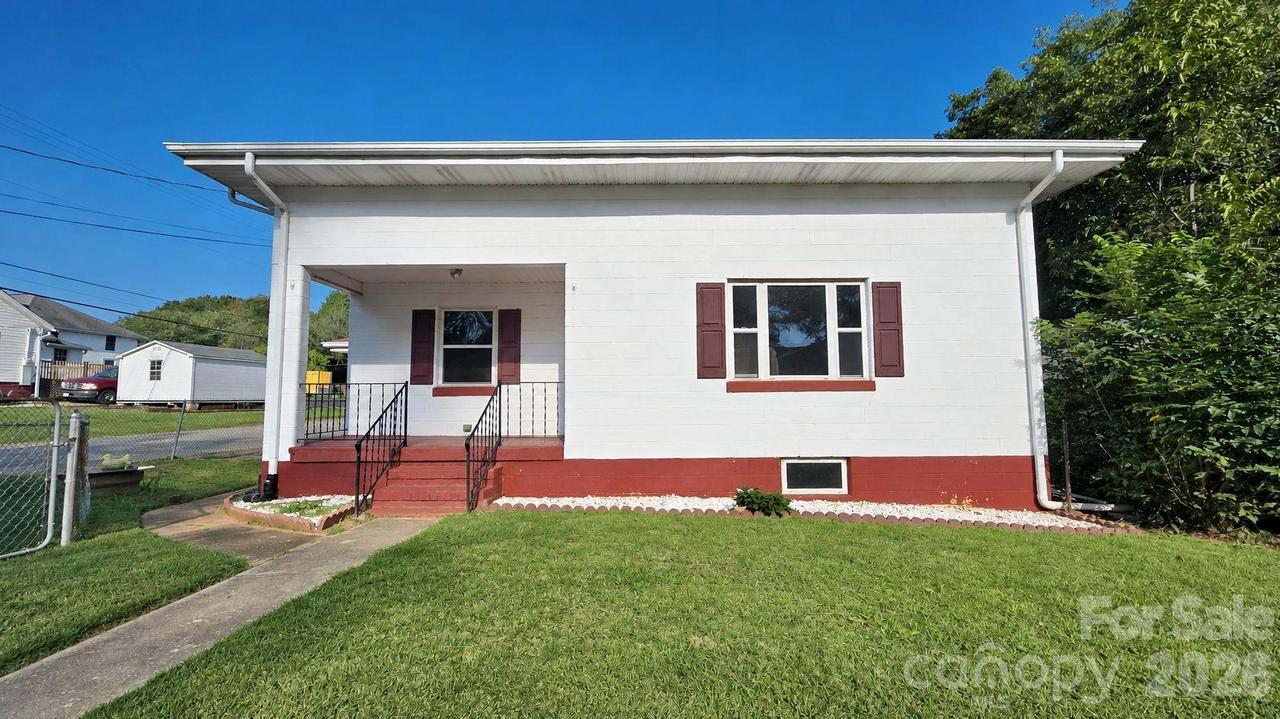 114 School St., Belmont, NC 28012