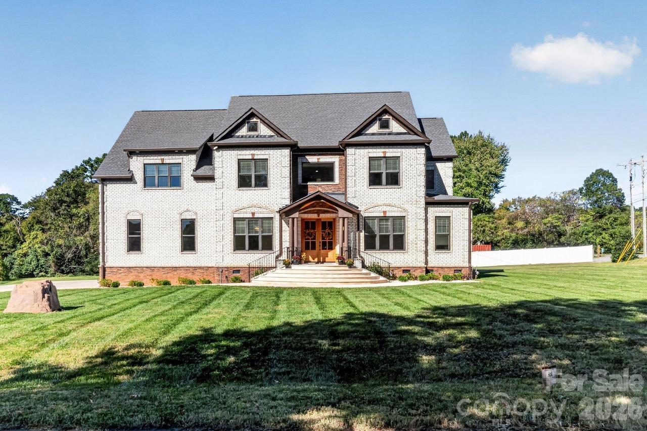 9110 Dylan Ridge Ct., Concord, NC 28027