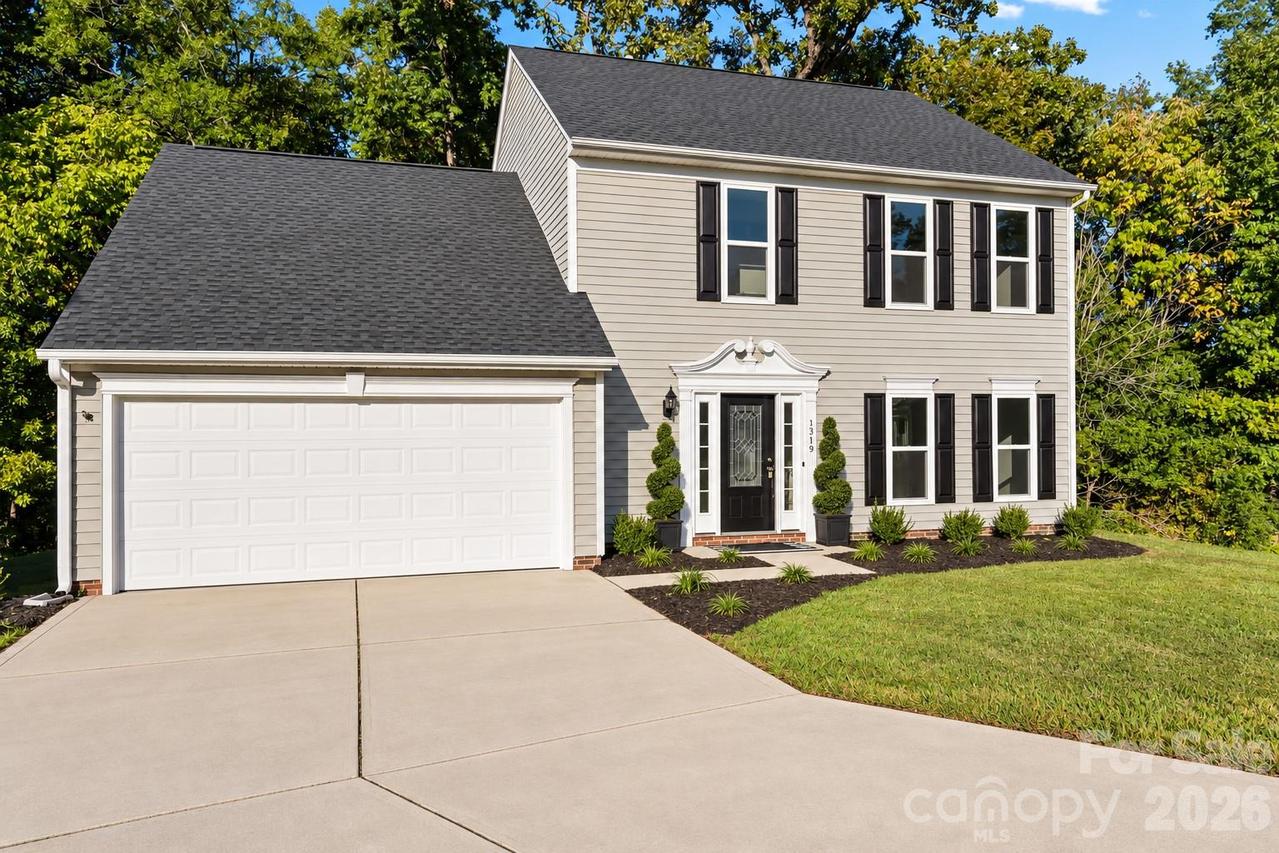 1319 Red Tallen Ct., Charlotte, NC 28214