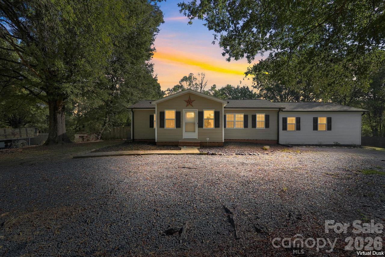 16186 Mclester Rd., Oakboro, NC 28129
