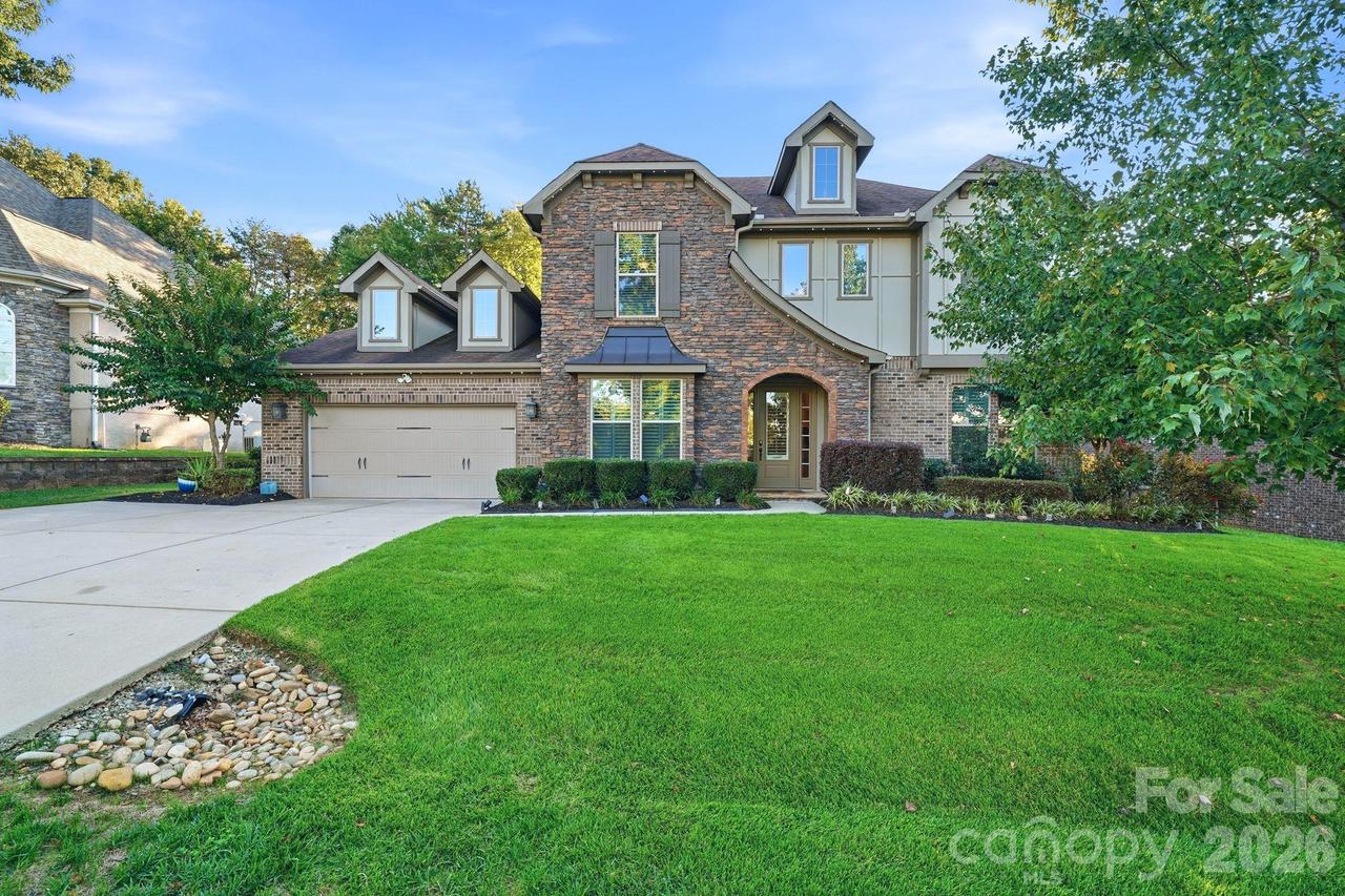 7810 Sand Trap Ln., Stanley, NC 28164