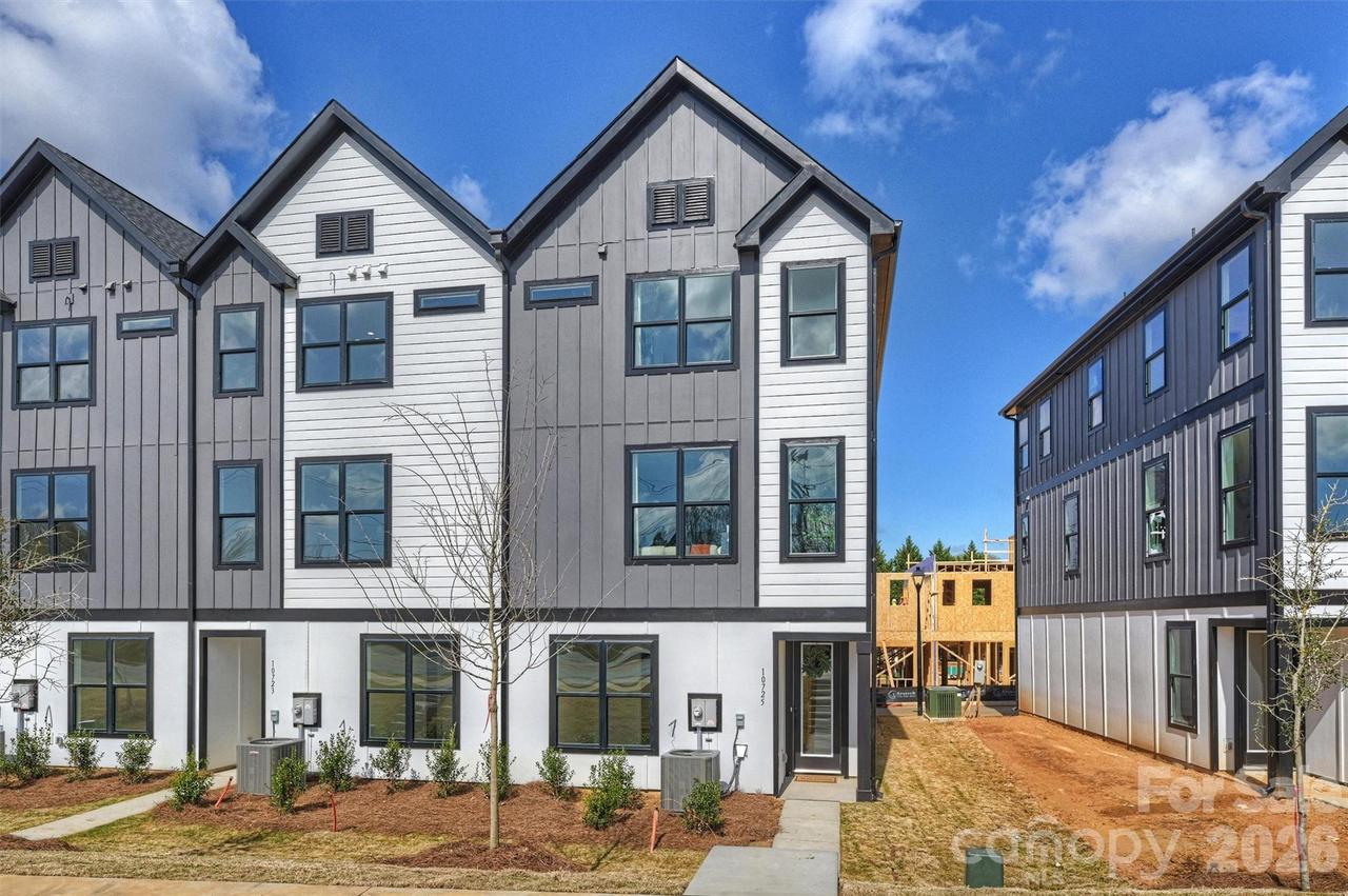 12134 Milky Way, Charlotte, NC 28262