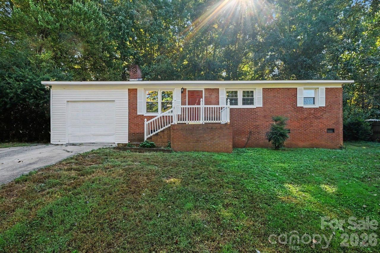 306 Hubbard St., Lincolnton, NC 28092