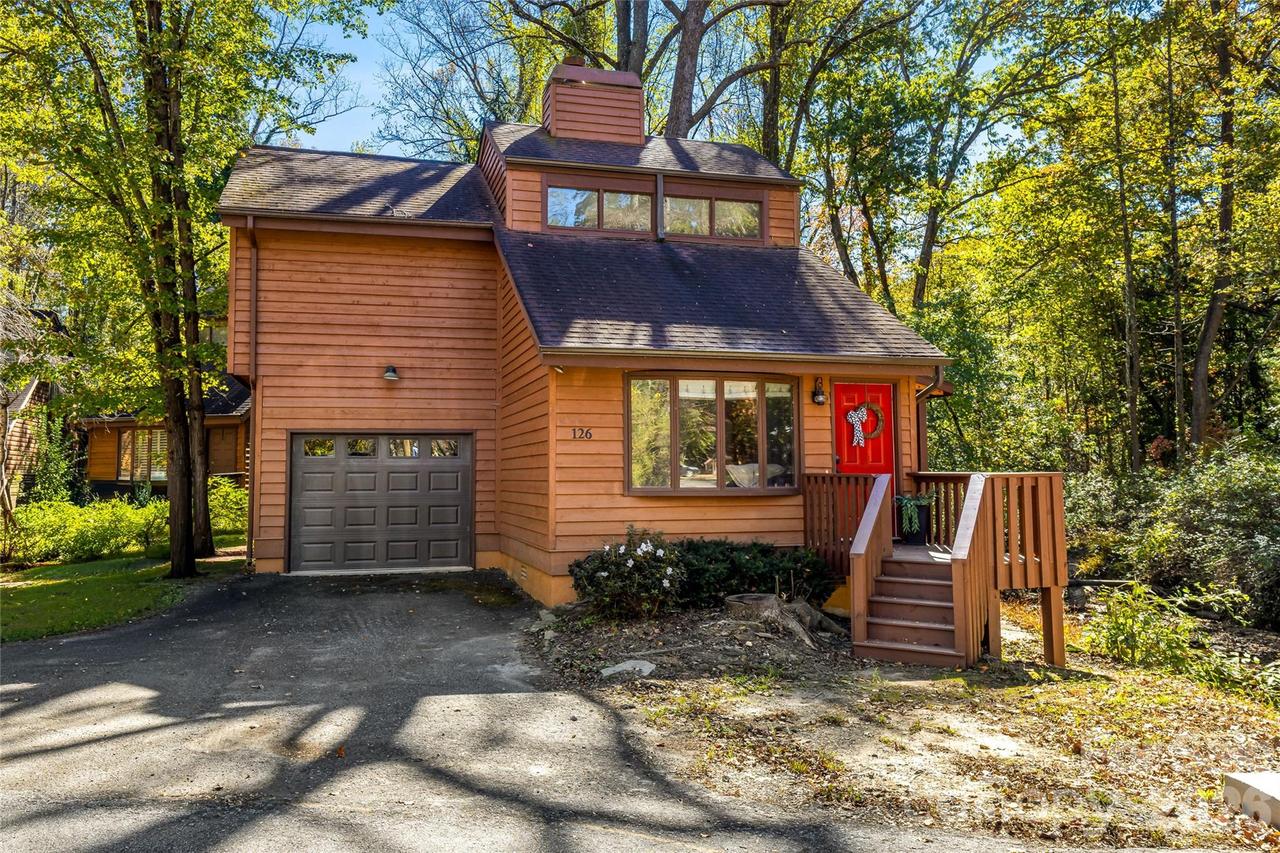 126 Garden Ct., Fletcher, NC 28732