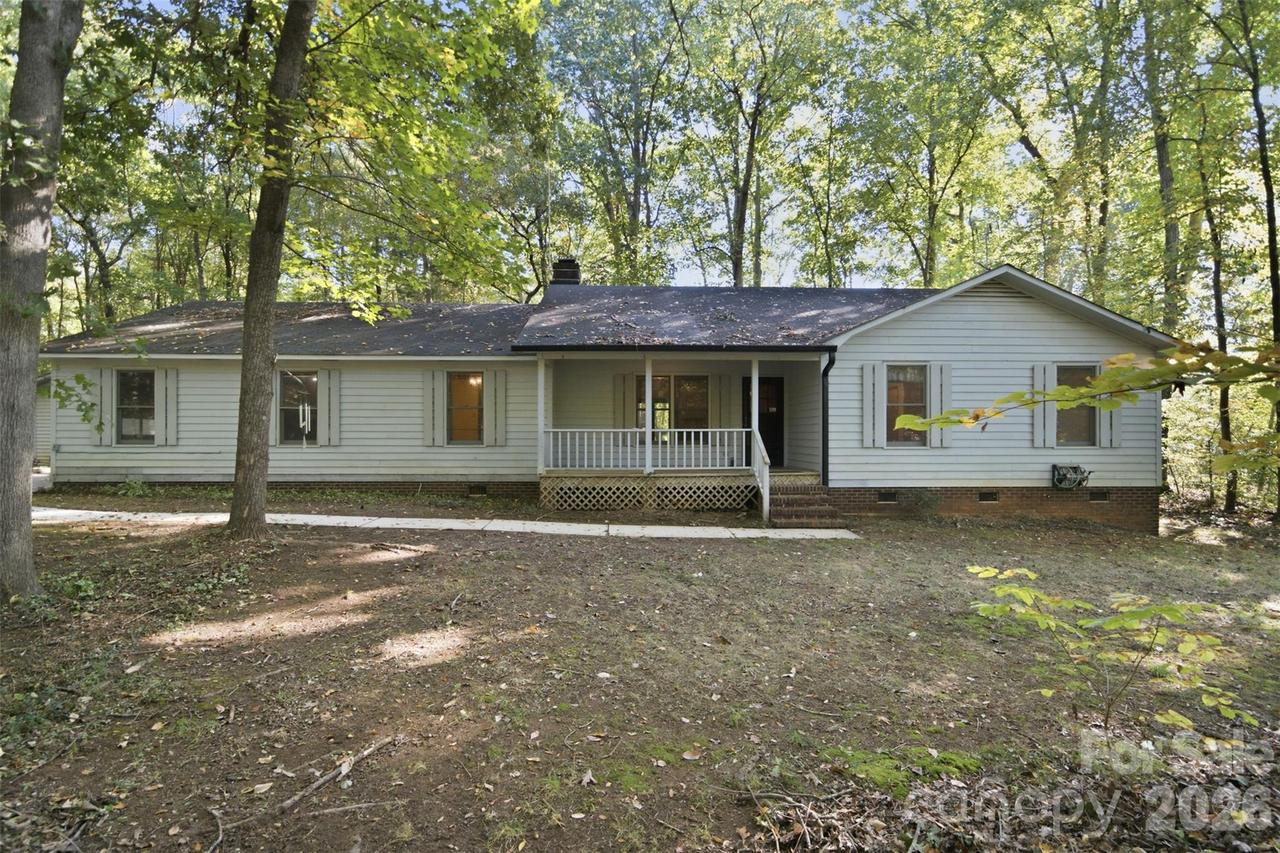 8607 Wellington Ln., Harrisburg, NC 28075