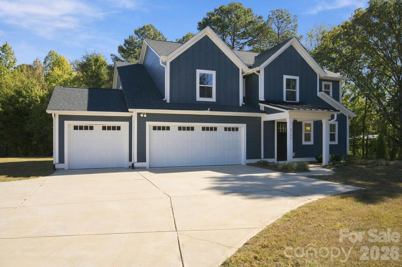 8768 Sherrills Ford Rd., Sherrills Ford, NC 28673