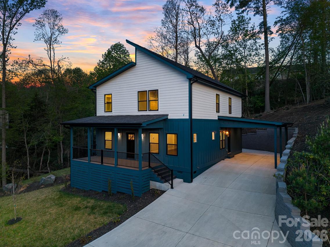 18 Winterhawk Dr., Arden, NC 28704