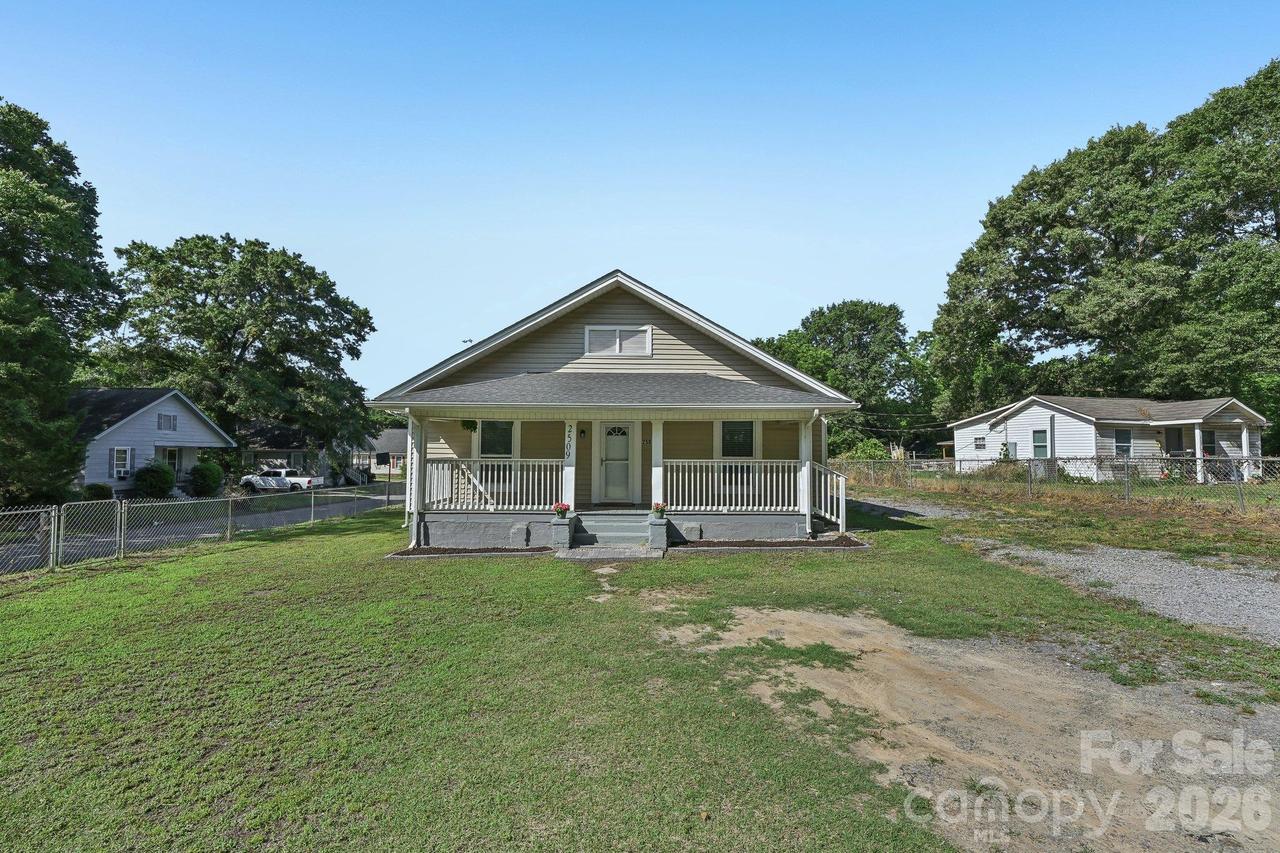 2509 Gardner St., Gastonia, NC 28056