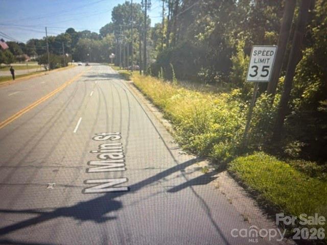 512 N Main St., Lowell, NC 28098