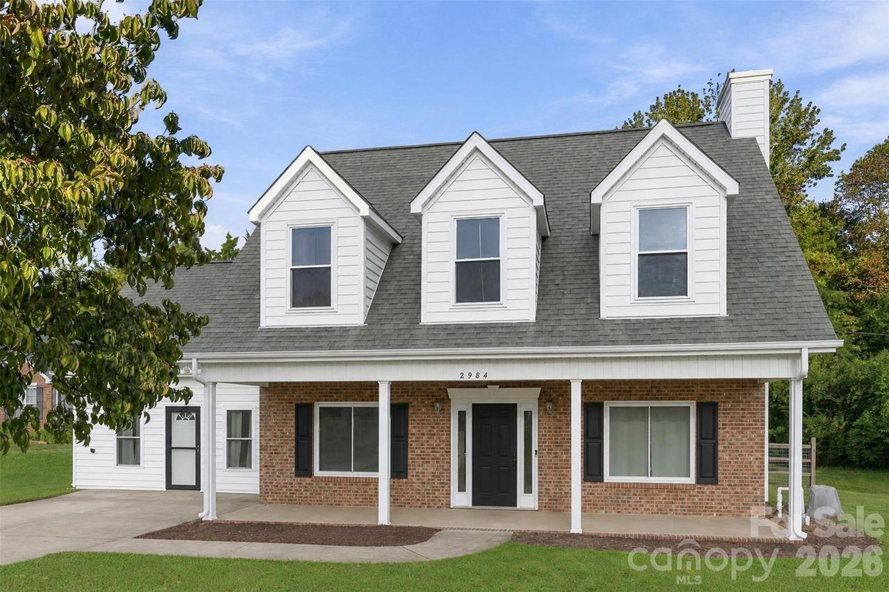 2984 Daffodil Ct., Gastonia, NC 28054