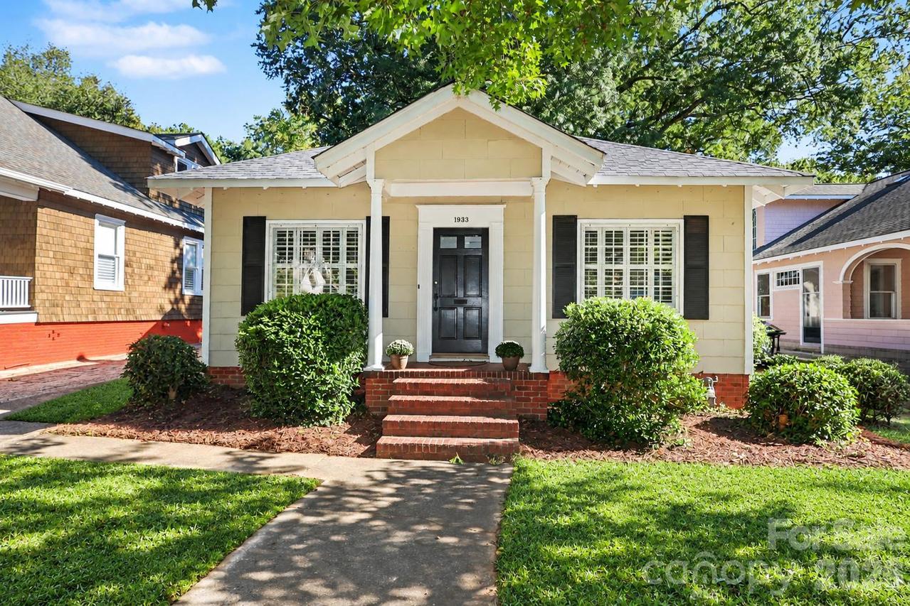 1933 Park Rd., Charlotte, NC 28203