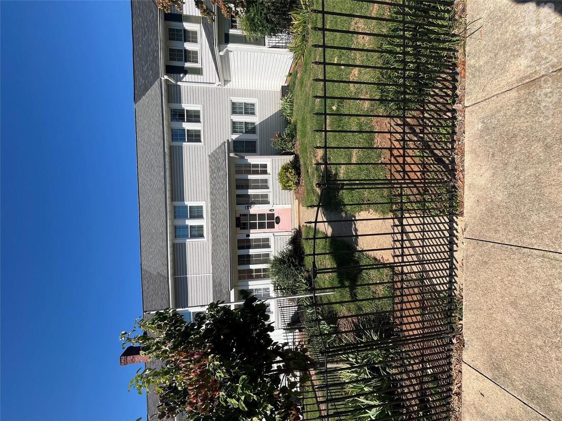 90 Maple St., Badin, NC 28009