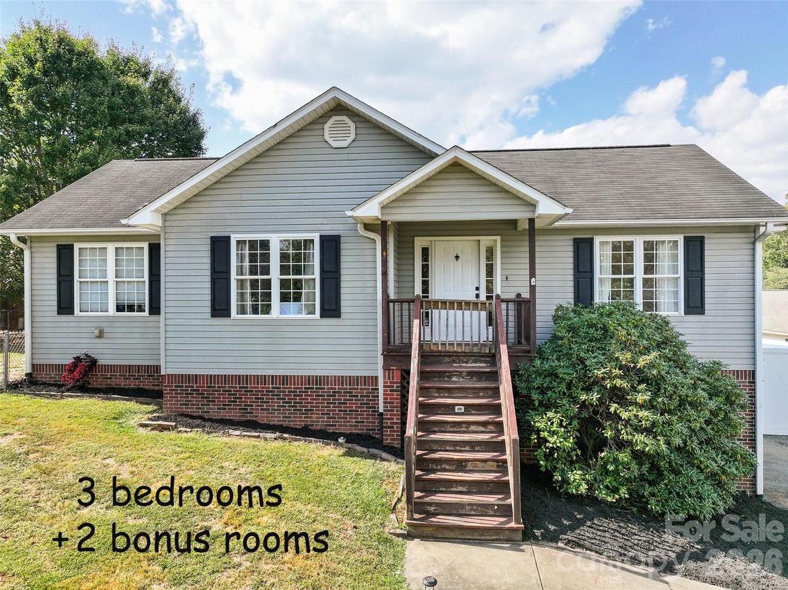 231 Morgan Rd., Candler, NC 28715