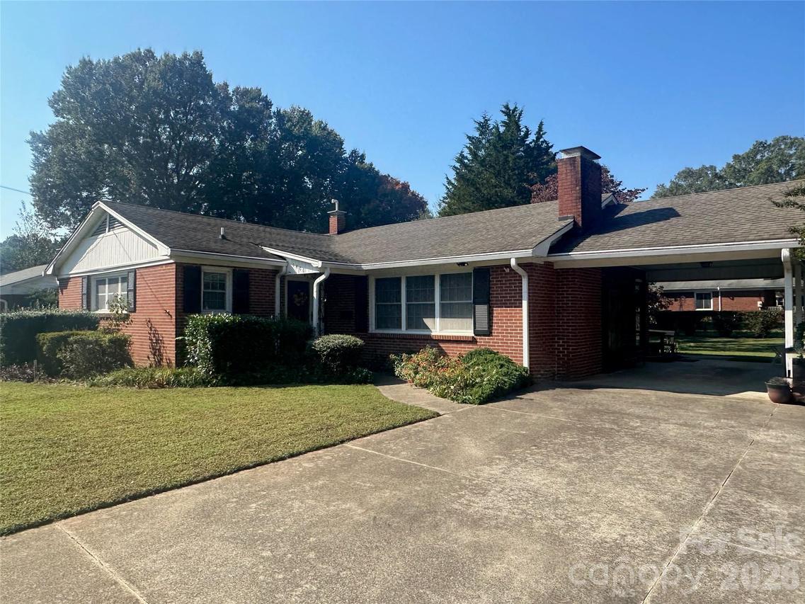1400 Capri Rd., Winston Salem, NC 27103