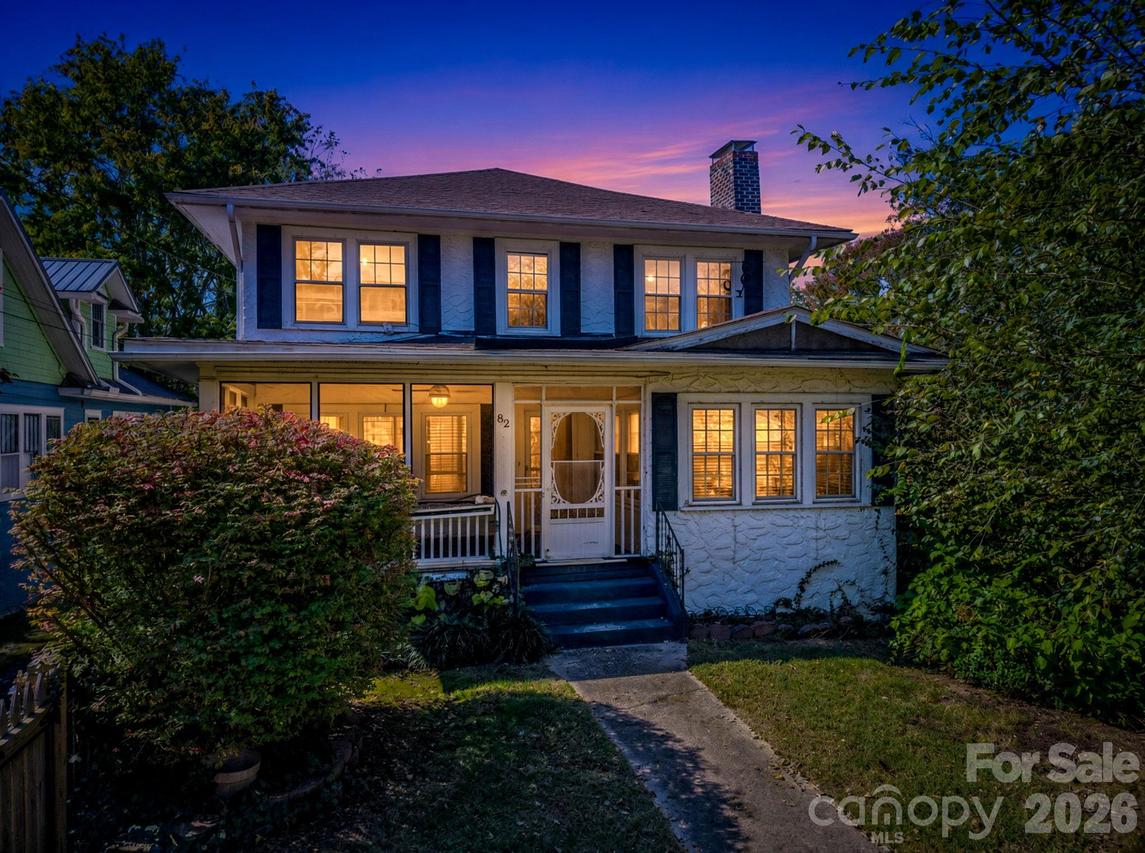 82 Blue Ridge Ave., Asheville, NC 28806