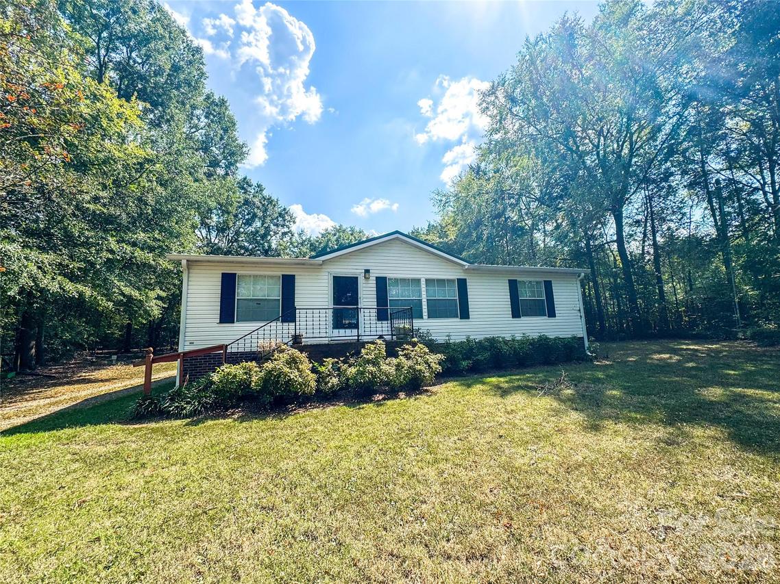 4103 Pebblebrook Cir., Concord, NC 28027
