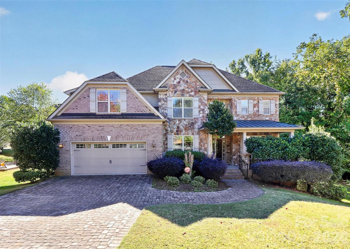5141 Berkeley Park Ct., Charlotte, NC 28277