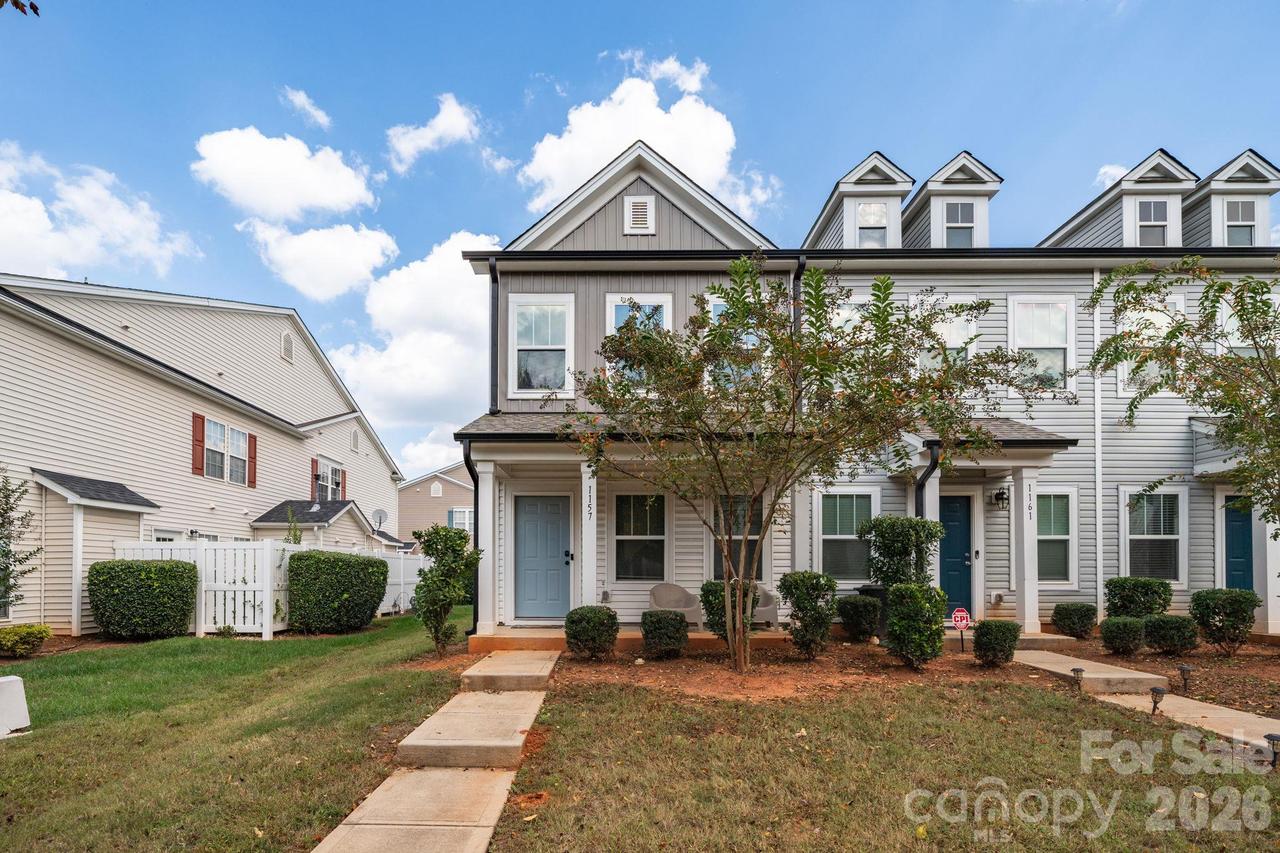 1157 Triece Ln., Charlotte, NC 28215