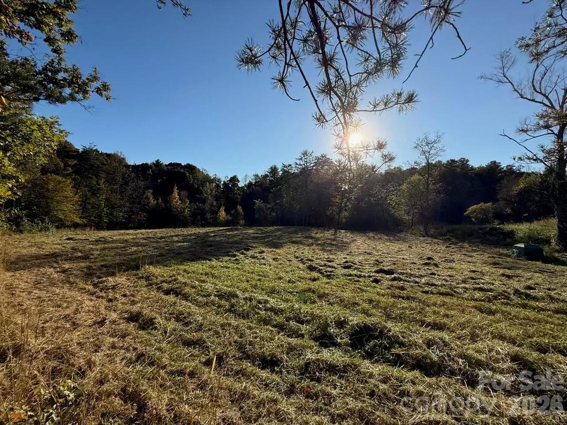 2211 High Rock Rd., Boomer, NC 28606