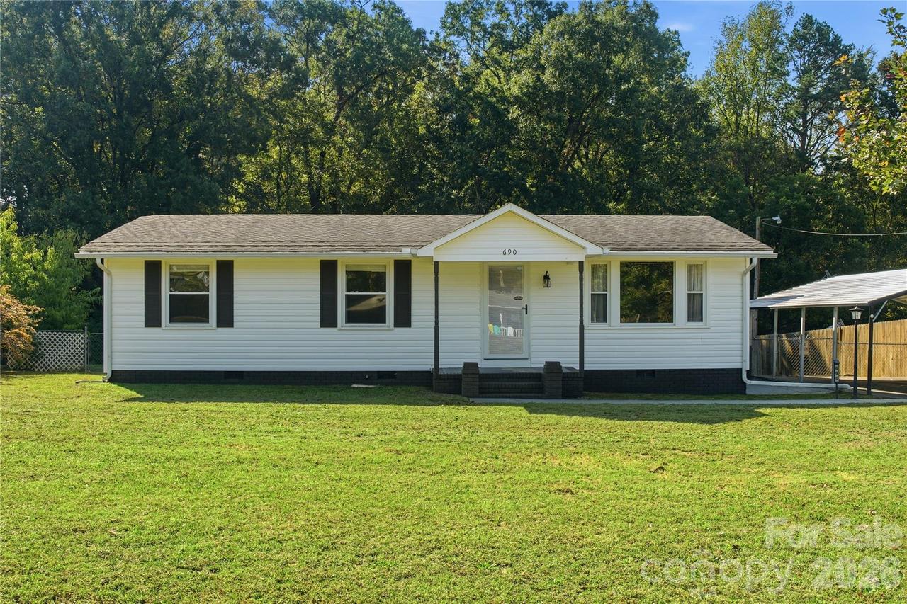 690 Rama Wood Dr., Concord, NC 28025