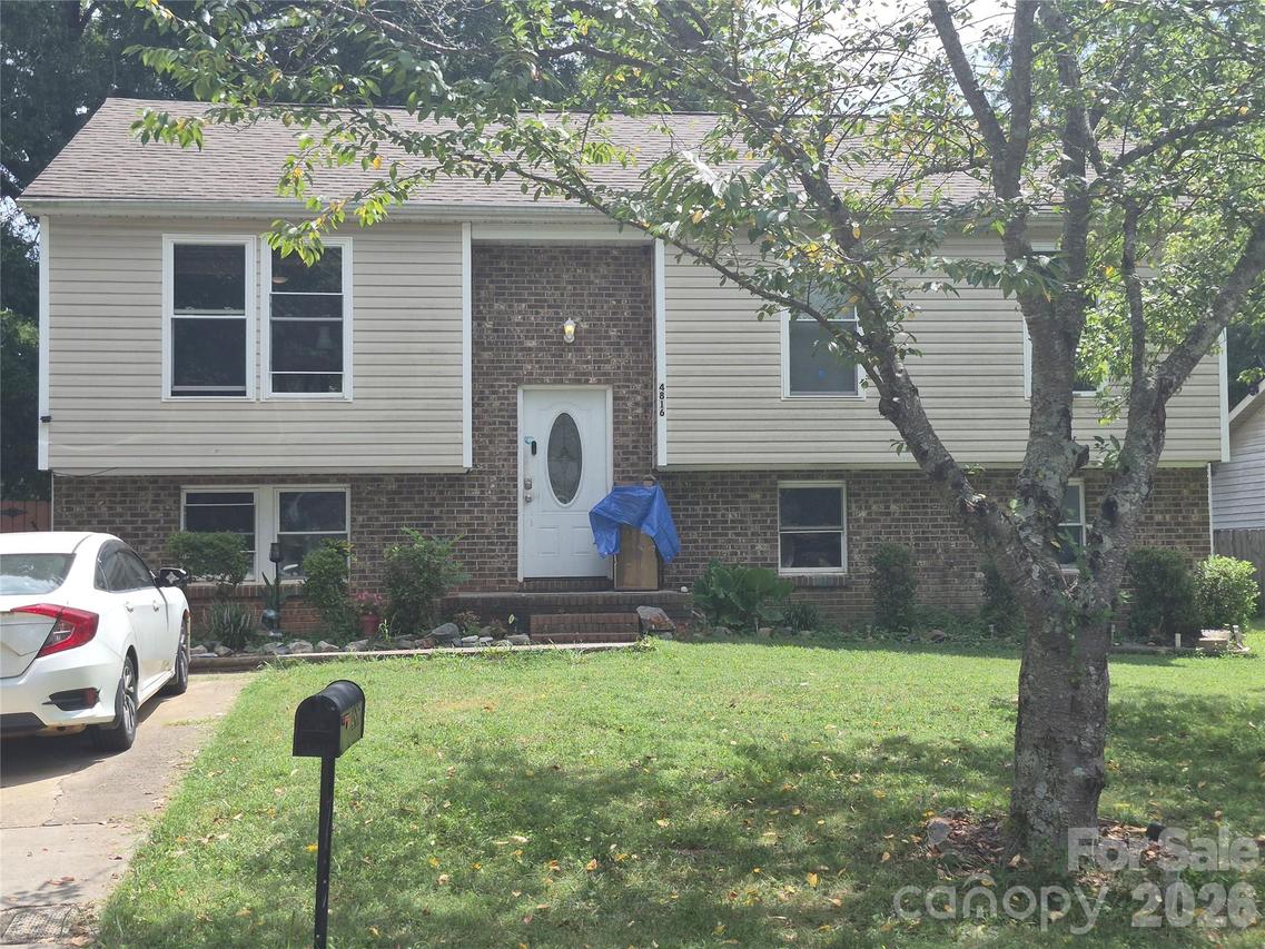 4816 Harri Ann Dr., Charlotte, NC 28227
