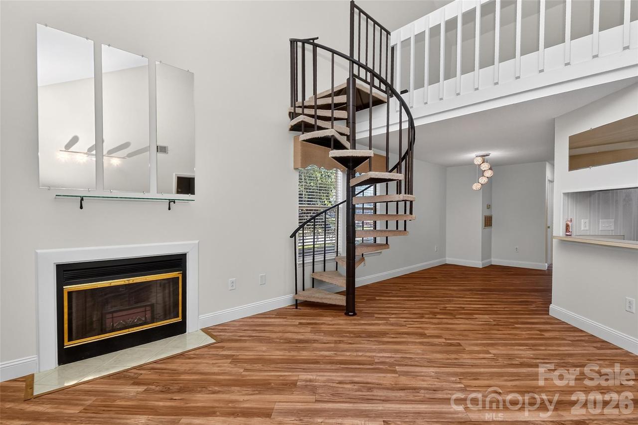 2559 Stockbridge Dr. #B, Charlotte, NC 28210