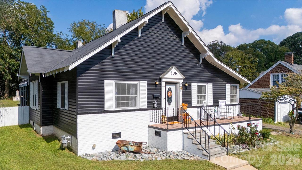 306 Hillcrest Dr. #10, Lexington, NC 27292