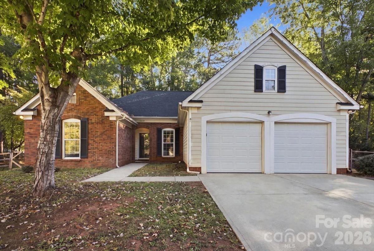 11219 Turmeric Ct., Charlotte, NC 28215