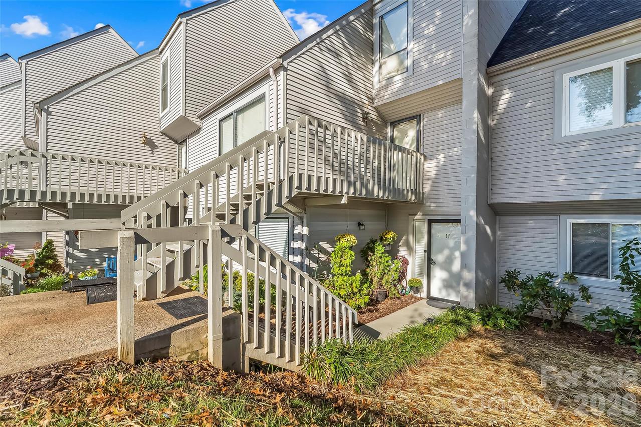 1050 21st Ave., Hickory, NC 28601