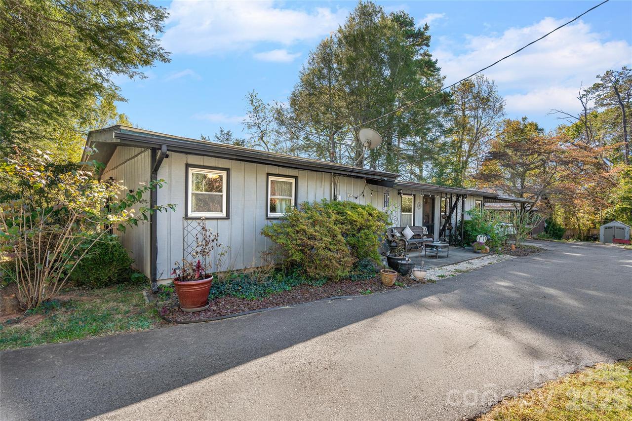 331 Brevard Rd., Asheville, NC 28806